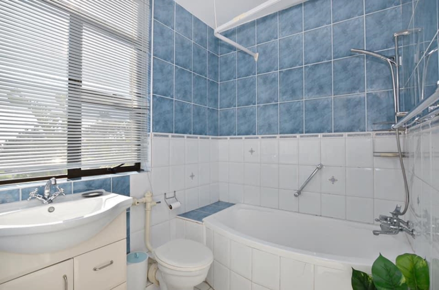 To Let 1 Bedroom Property for Rent in Milnerton Western Cape